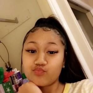 Meet your Posher, Adoree